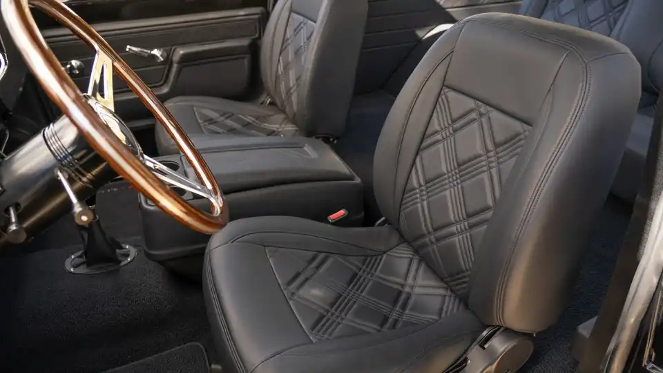 Classic Chevrolet K5 Blazer For Sale_21 Interior