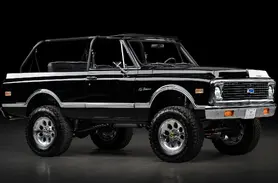 Classic Chevrolet K5 Blazer For Sale_3 Drivers Side Front 3.4