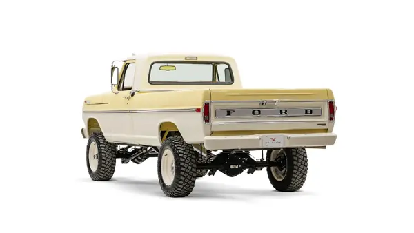 1971 Yellow Ford F250 Highboy_12Driver Side Rear
