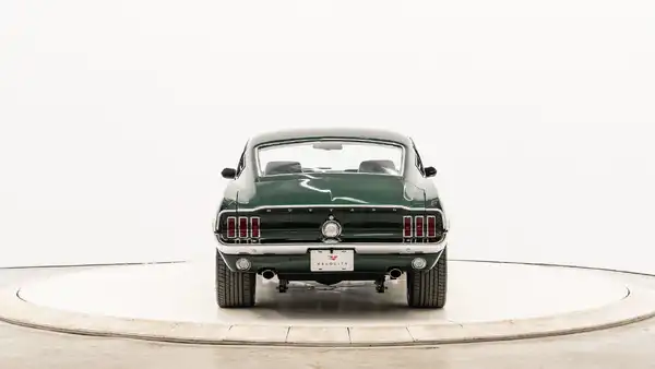 1968 Classic Ford Mustang_11 Rear Tailgate
