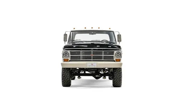 1972 Black Ford F250_5 Front