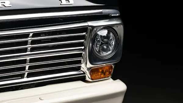 1972 Black Ford F250_Exterior  Copy