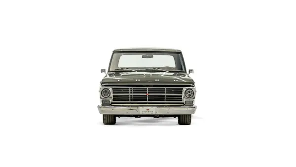 1972 Classic Ford F100_5 Front