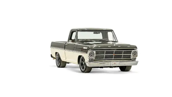 1972 Classic Ford F100_6 Passenger Side Front 