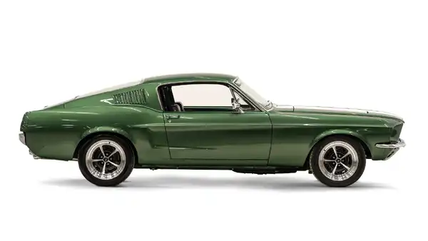 1968 Classic Ford Mustang_8 Passenger Side