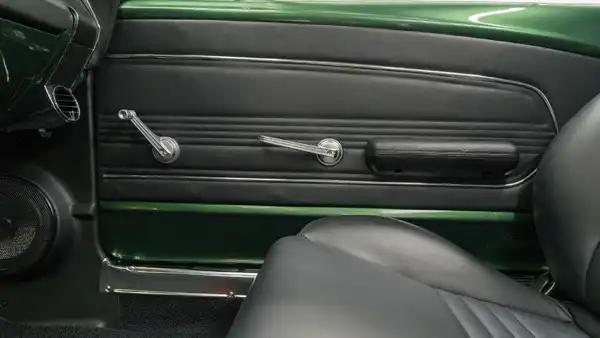 1968 Classic Ford Mustang_19 Interior
