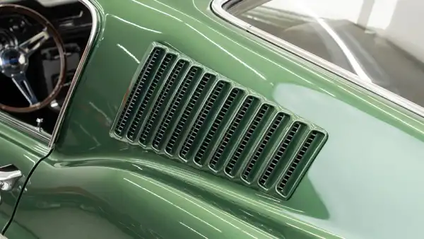 1968 Classic Ford Mustang_25 Exterior 