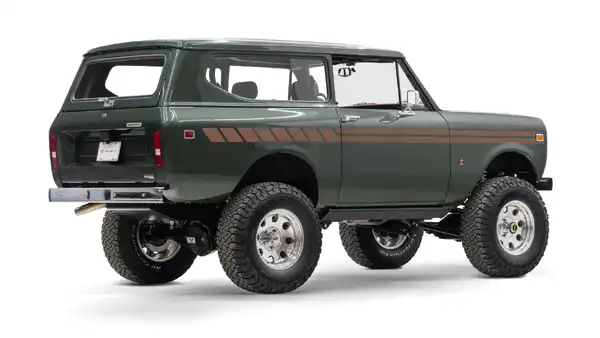 1973 Classic IH Scout II_9 Passenger Side Rear 3