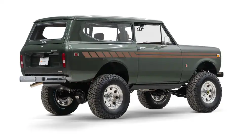 1973 Classic IH Scout II_9 Passenger Side Rear 3