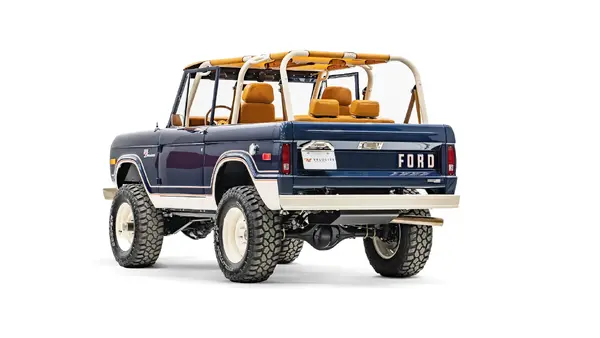 1970 Early Ford Bronco Ranger_12Driver Side Rear