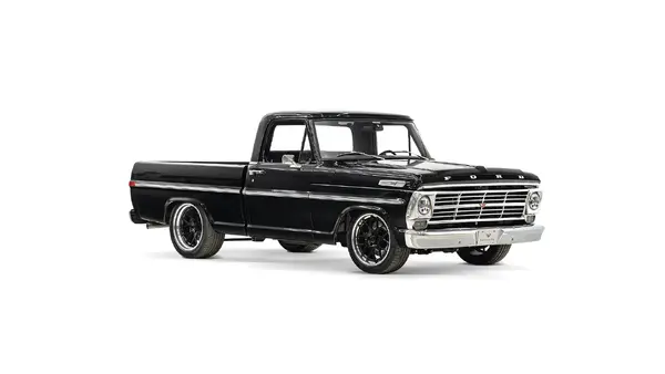 Black Street F100 Right 3 4