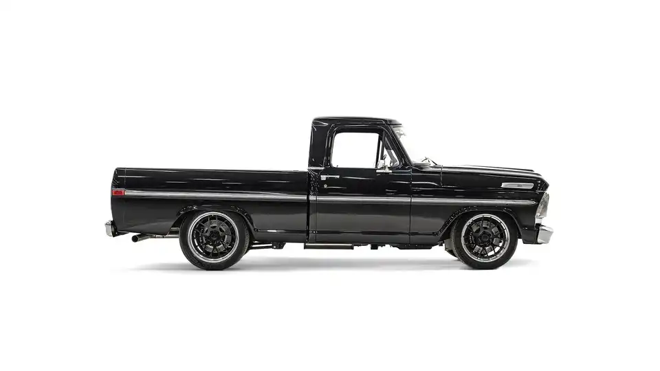 Black Street F100 Right