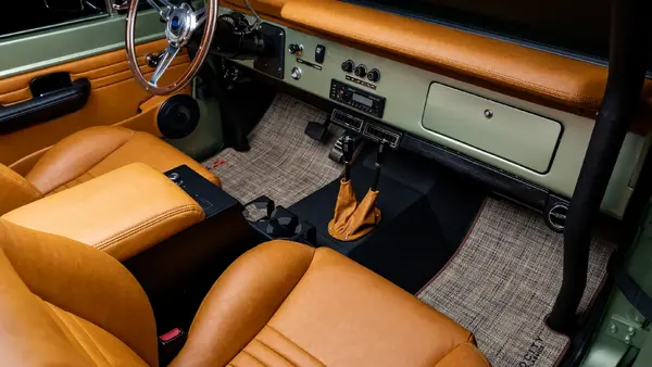 1974 Green Early Ford Bronco_18 Passenger Side Interior