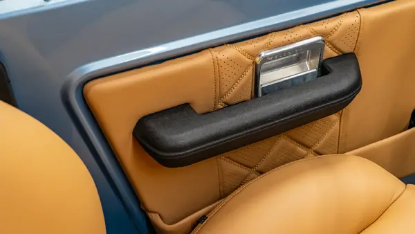 1977 Brittany Blue Hardtop Ford Bronco_20 Interior