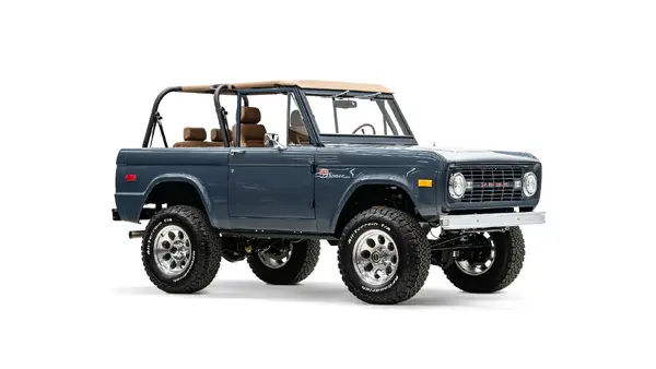 1971 Vintage Ford Bronco Anvil Gray_7 Passenger Side Front  3.4