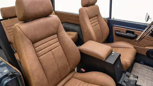 1971 Vintage Ford Bronco Anvil Gray_19 Interior