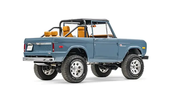 1971 Vintage Ford Bronco_9 Passenger Side Rear 3