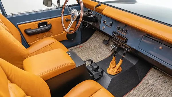 1971 Vintage Ford Bronco_18 Passenger Side Interior