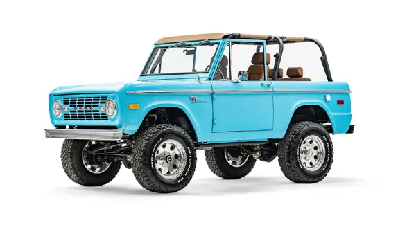 1969 Blue Vintage Bronco_3 Drivers Side Front 3.4