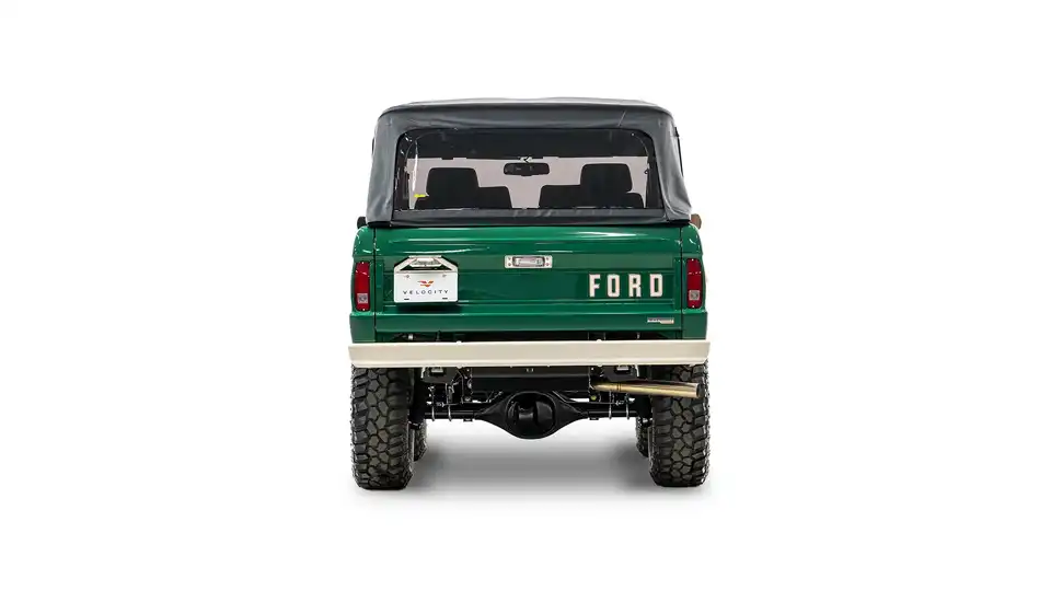 7579 Ford Bronco Velocity Racing Green 7