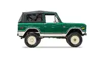 7579 Ford Bronco Velocity Racing Green 10