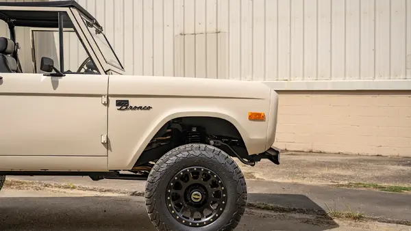 Early Ford Bronco For Sale_0000s_0014_DSC0006