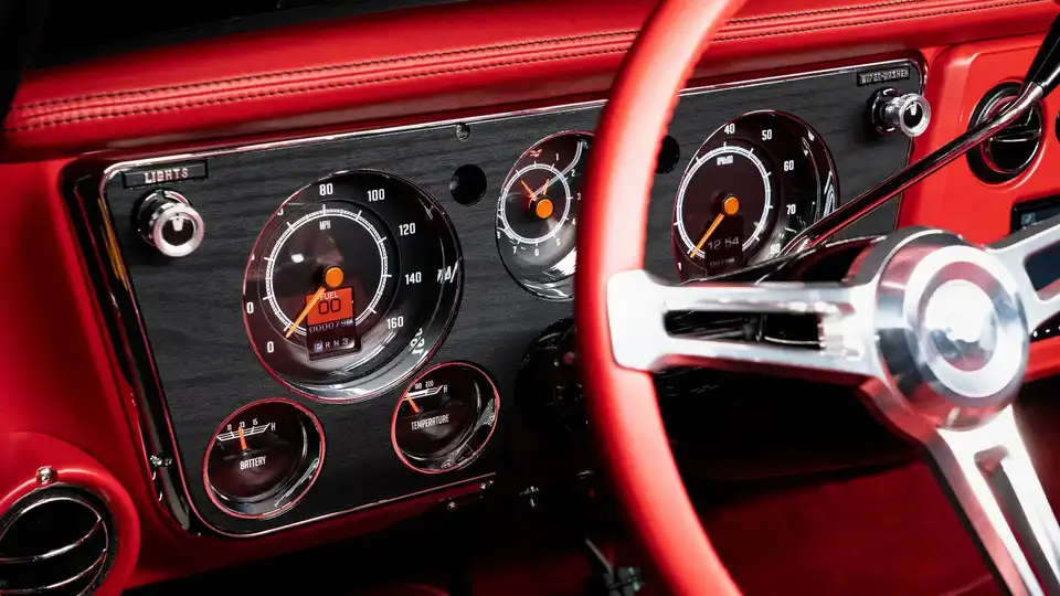 1971 Chevrolet C10 Truck_15 Dakota Digital Gauges