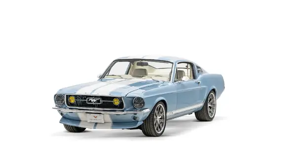 1968 Ford Mustang Fastback_4 Drivers Side Front 