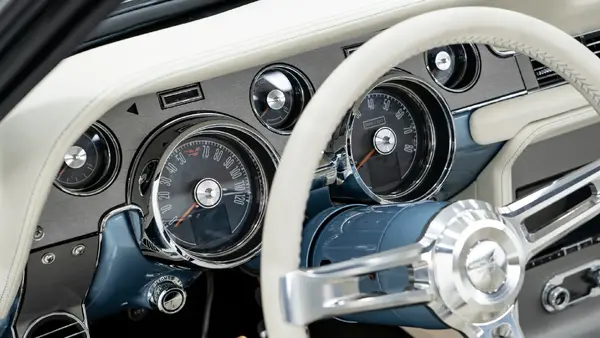 1968 Ford Mustang Fastback_15 Dakota Digital Gauges