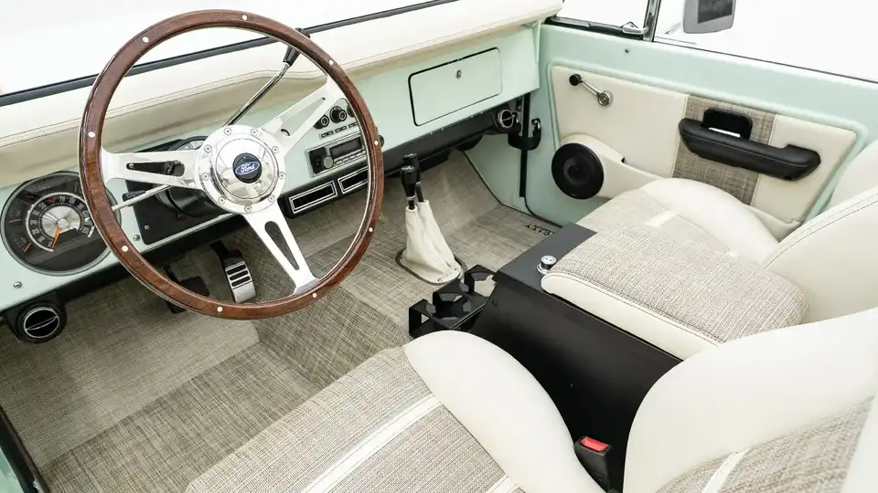 Mint Classic Ford Bronco_ 14 15 Driver Side Interior