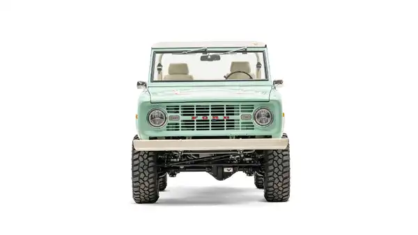 Classic Ford Bronco For Sale_5 Front