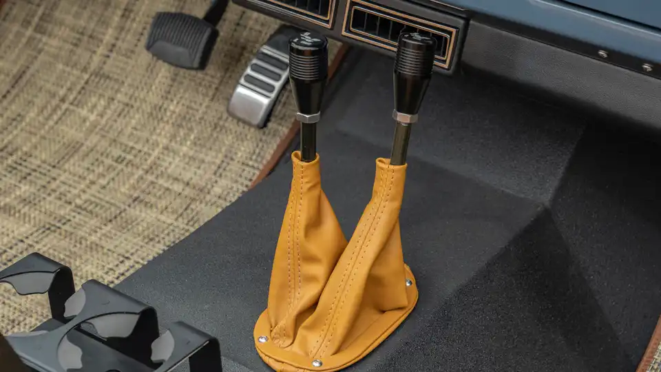 1971 Classic Ford Bronco_21 Interior