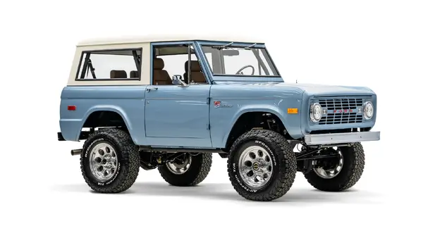 1970 Brittany Blue Ford Bronco_7 Passenger Side Front  3.4