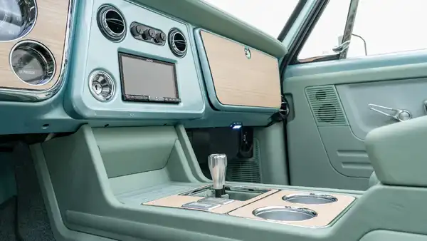 1972 Chevy K5 Blazer For Sale_22 Interior