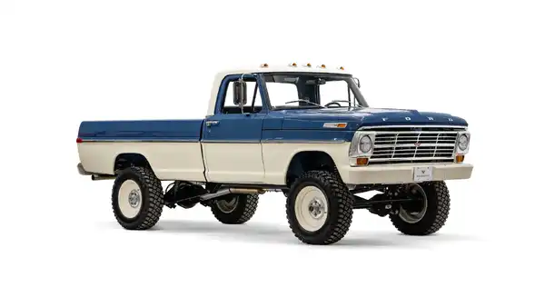 1967 Ford F250 For Sale_7 Passenger Side Front  3.4
