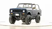 1973 IH Scout_4 Drivers Side Front 