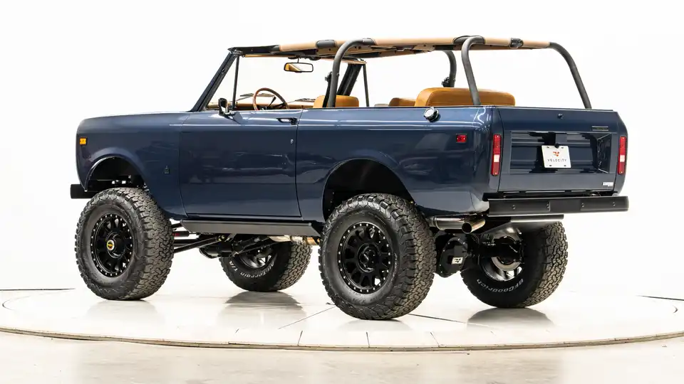 1973 IH Scout_13 Driver Side Rear 3.4