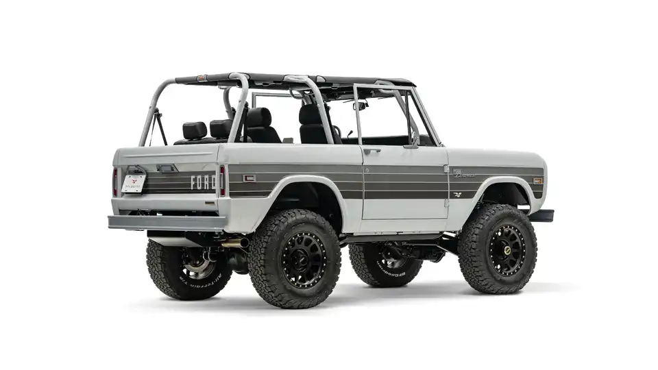 Velocity Heritage Series 1977 Ford Bronco For Sale_9 Passenger Side Rear 3