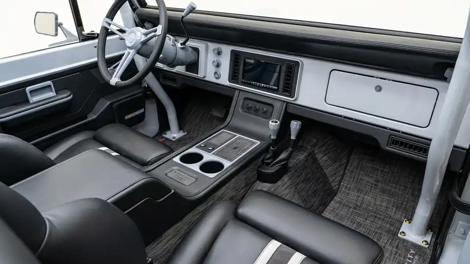 Velocity Heritage Series 1977 Ford Bronco For Sale_18 Passenger Side Interior