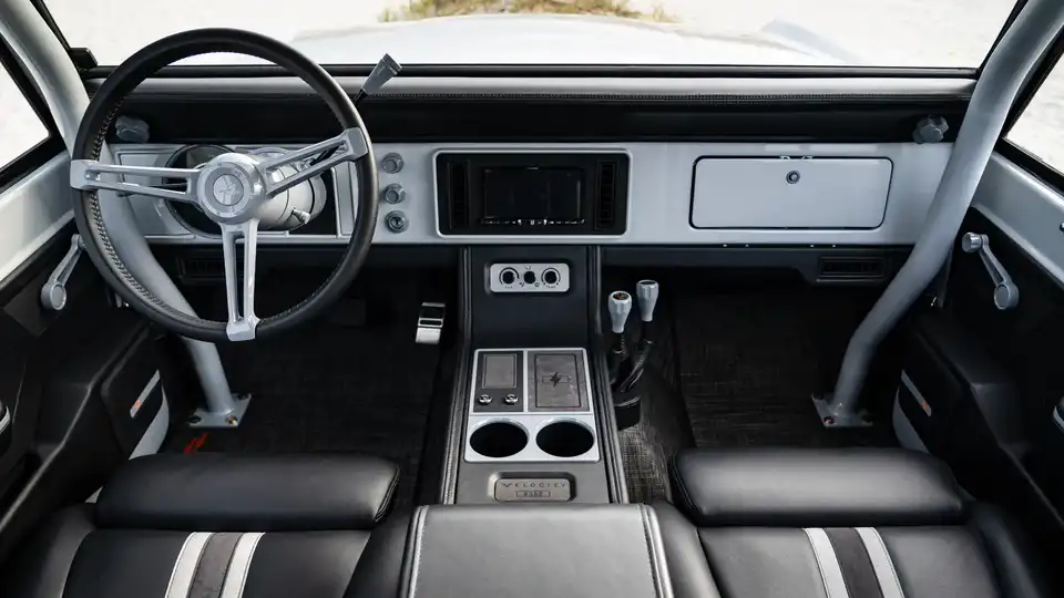 Velocity Heritage Series Bronco 03