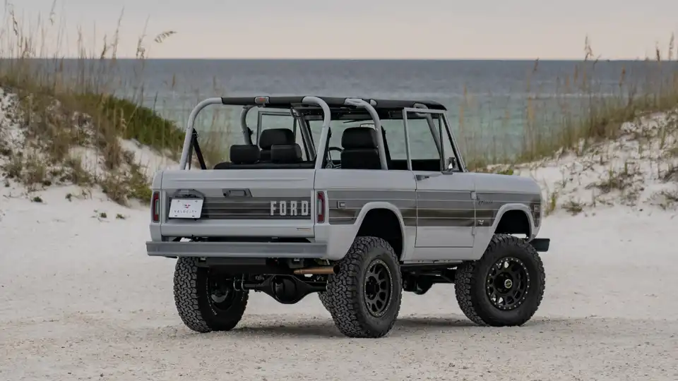 Velocity Heritage Series Bronco 01