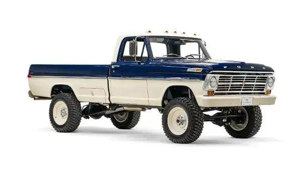 1971 Ford F250 For Sale_7 Passenger Side Front  3.4
