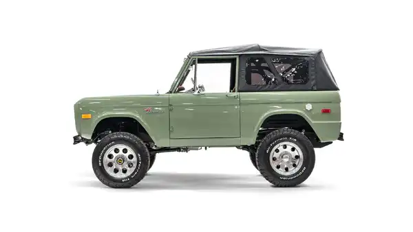 1971 Boxwood Green Ford Bronco For Sale_2 Drivers Side 