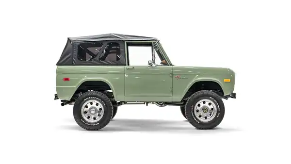1971 Boxwood Green Ford Bronco For Sale_8 Passenger Side