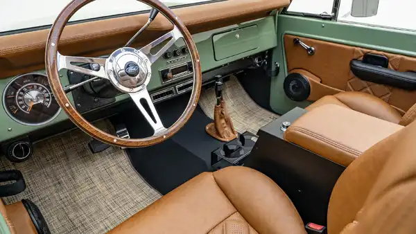1971 Boxwood Green Ford Bronco For Sale_ 14 15 Driver Side Interior