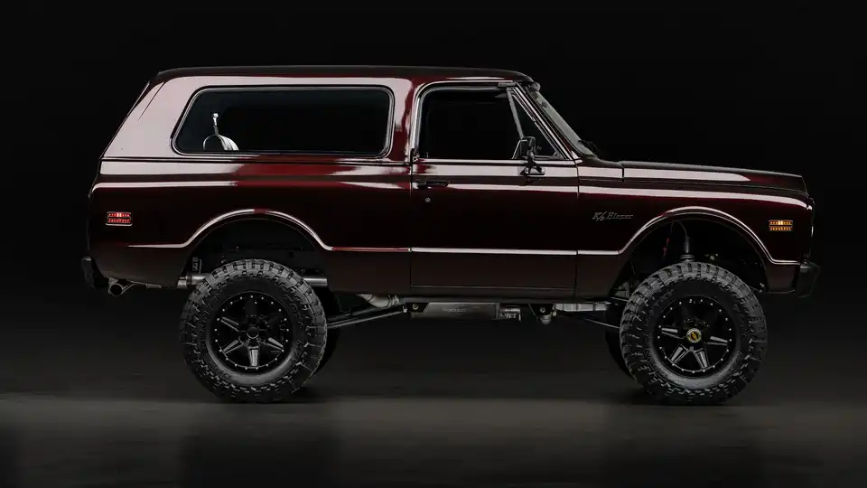 Tom Segura's 1971 Chevy K5 Blazer_Lifestyle Copy 2