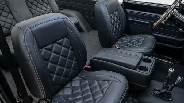 1972 Black K5 Blazer_17 Front Interior