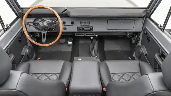 1966 Ford Bronco For Sale_17 Front Interior