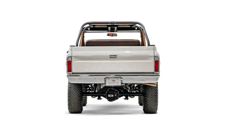 1969 Chevy K5 Blazer_11 Rear Tailgate