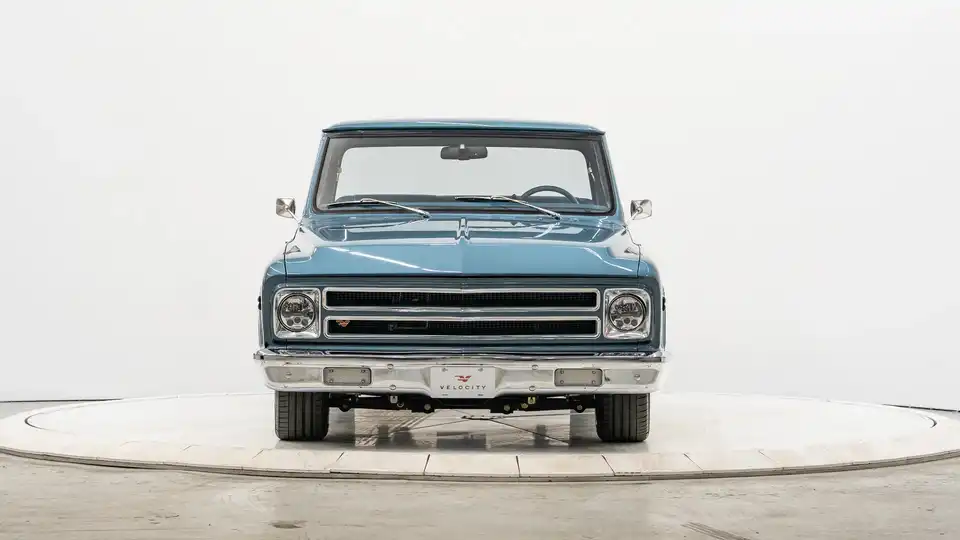 1971 Chevrolet C10 Truck_5 Front